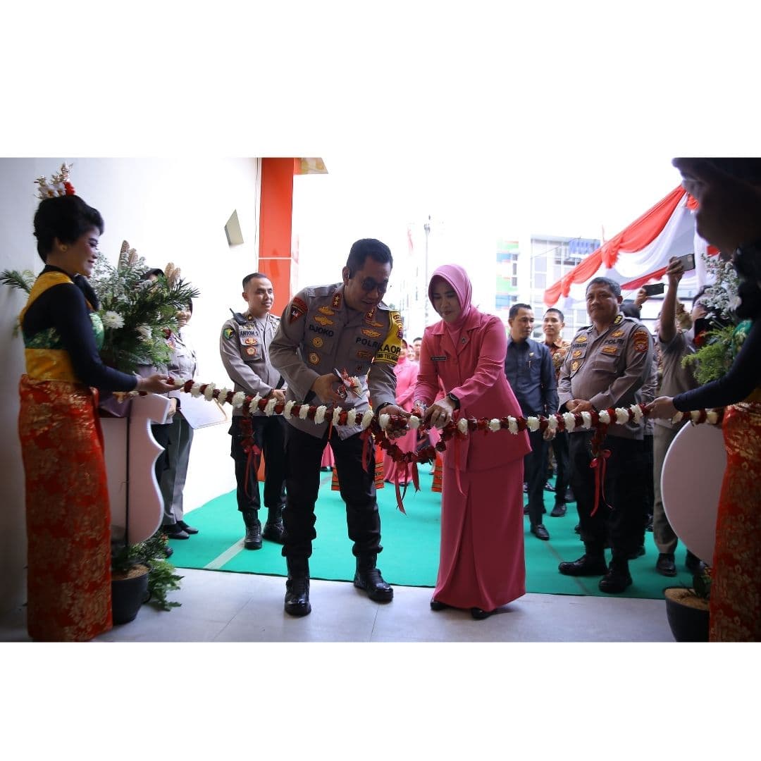 Peresmian Gedung Pelayanan & HUT ke-22 RS Bhayangkara - Dokumentasi 1 diselenggarakan oleh Alton untuk Rumah Sakit Bhayangkara Palangka Raya / Polda Kalteng.